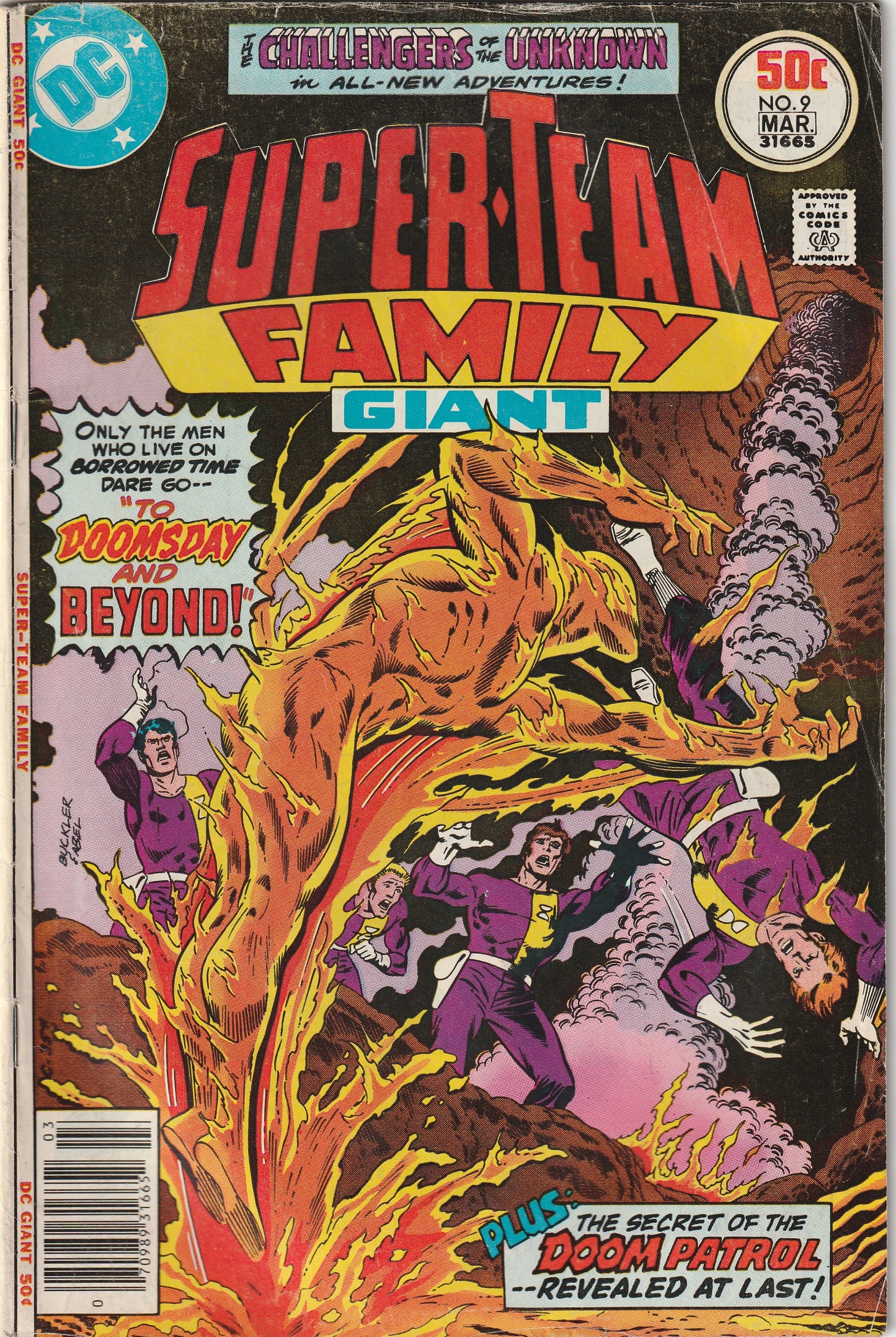Super-Team Family #9 (1977) Giant - Featuring Challengers of the Unknown