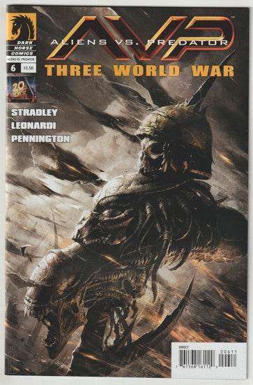 Aliens vs Predator Three World War #6 (2010)