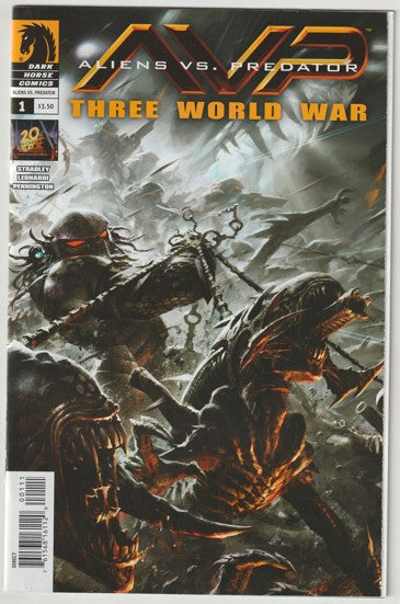 Aliens vs Predator Three World War #1 (2010)